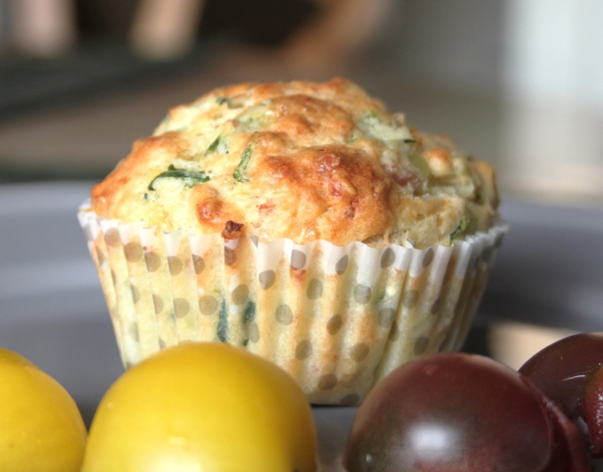 Saftige madmuffins med squash, ost og&nbsp;timian