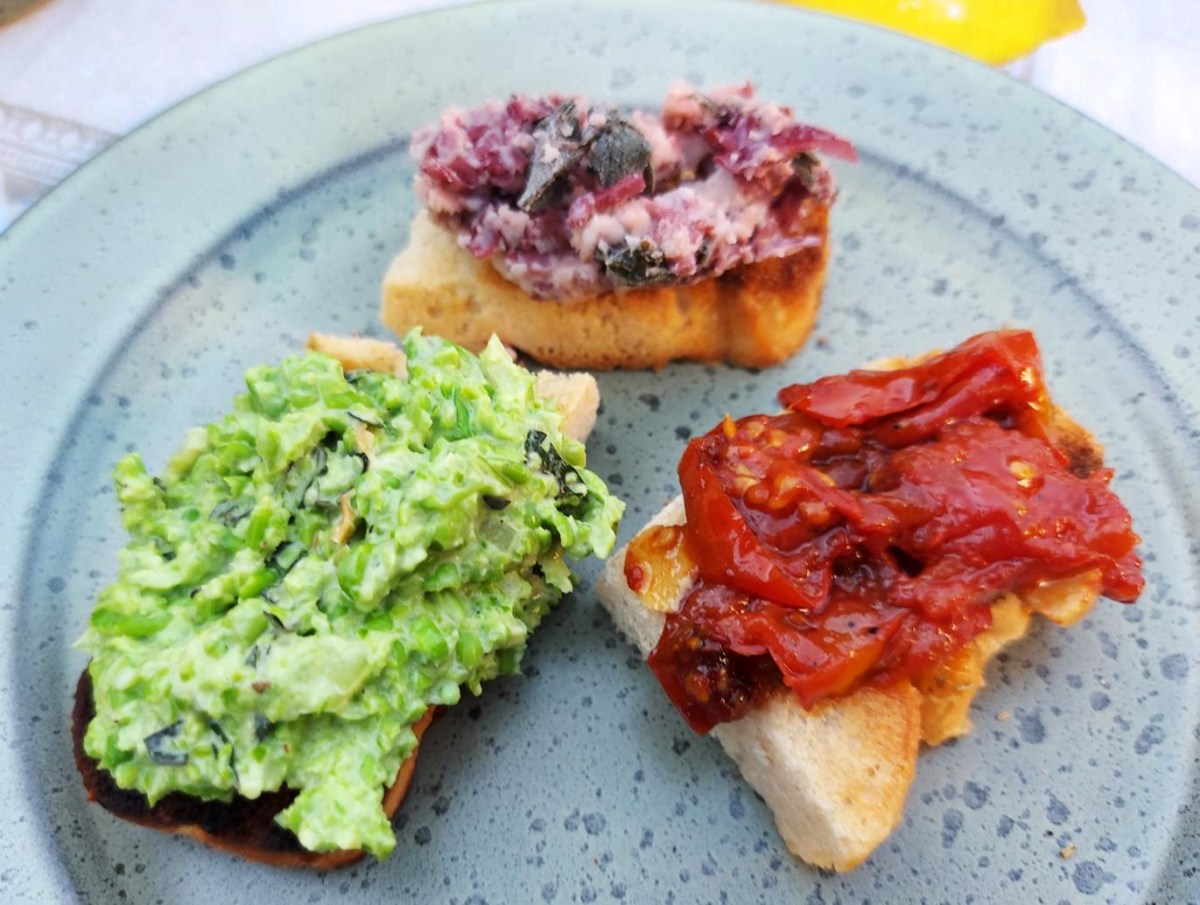 Bruschetta 1: Med ærter og&nbsp;mynte