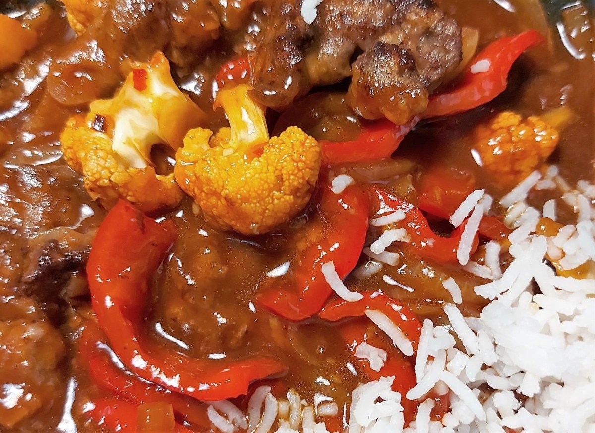 Sprøde oksestrimler med chili i en krydret&nbsp;sovs