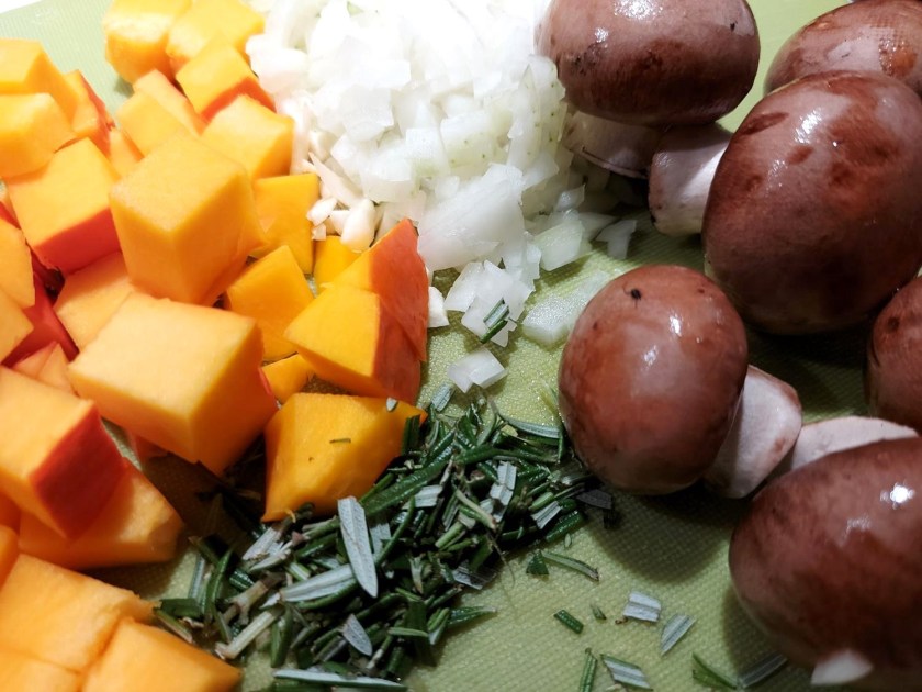 'Grøntsager gøres klar til pastasovsen