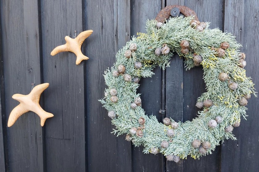 Krans af grå cypres