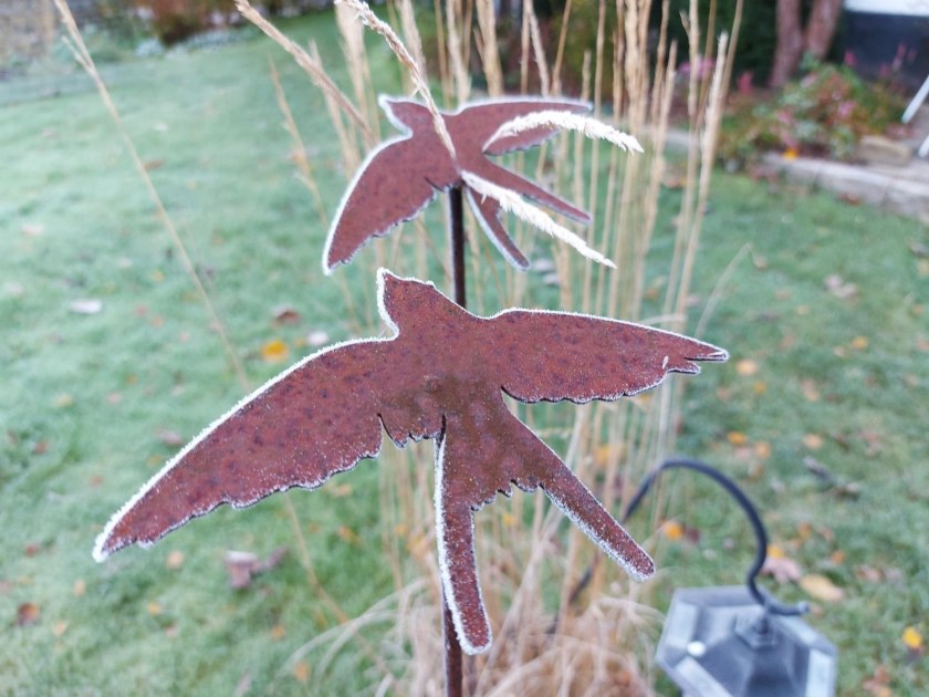 Svaler af rustent jern