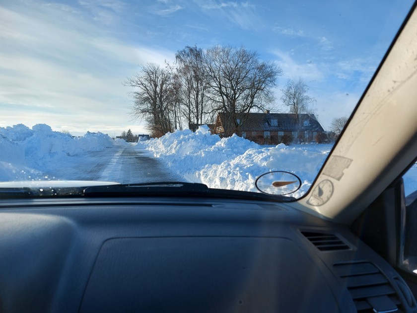 Snedriver langs vejen til Lading