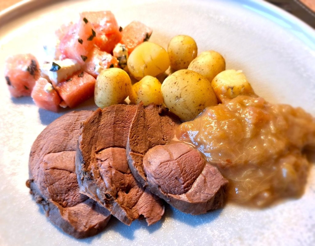 Dyrekølle på tallerkenen