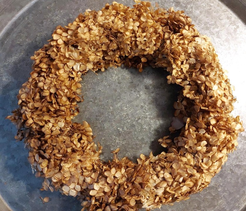 Krans af visne hortensia