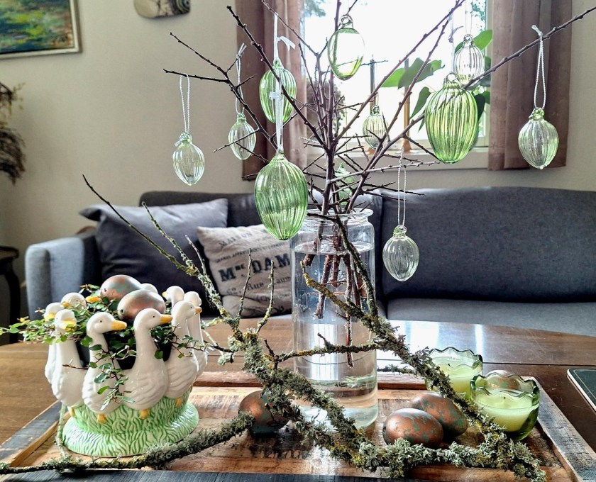 Påskebakke på sofabordet